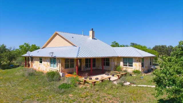 $1,250,000 | 8740 West W Highway, Llano, TX 78643