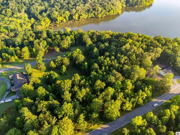$98,900 | 11 Tradition Drive, Unit LOT 11, Benton, KY 42025