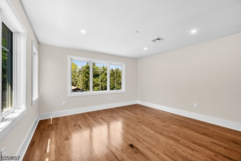 162 Closter Dock Road, Unit A Closter, NJ 07624 - Photo 13 of 37
