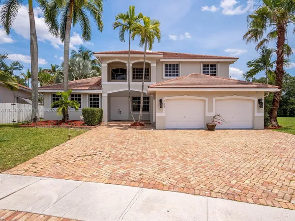 $5,500 | 351 Southwest 184th Terrace, Pembroke Pines, FL 33029