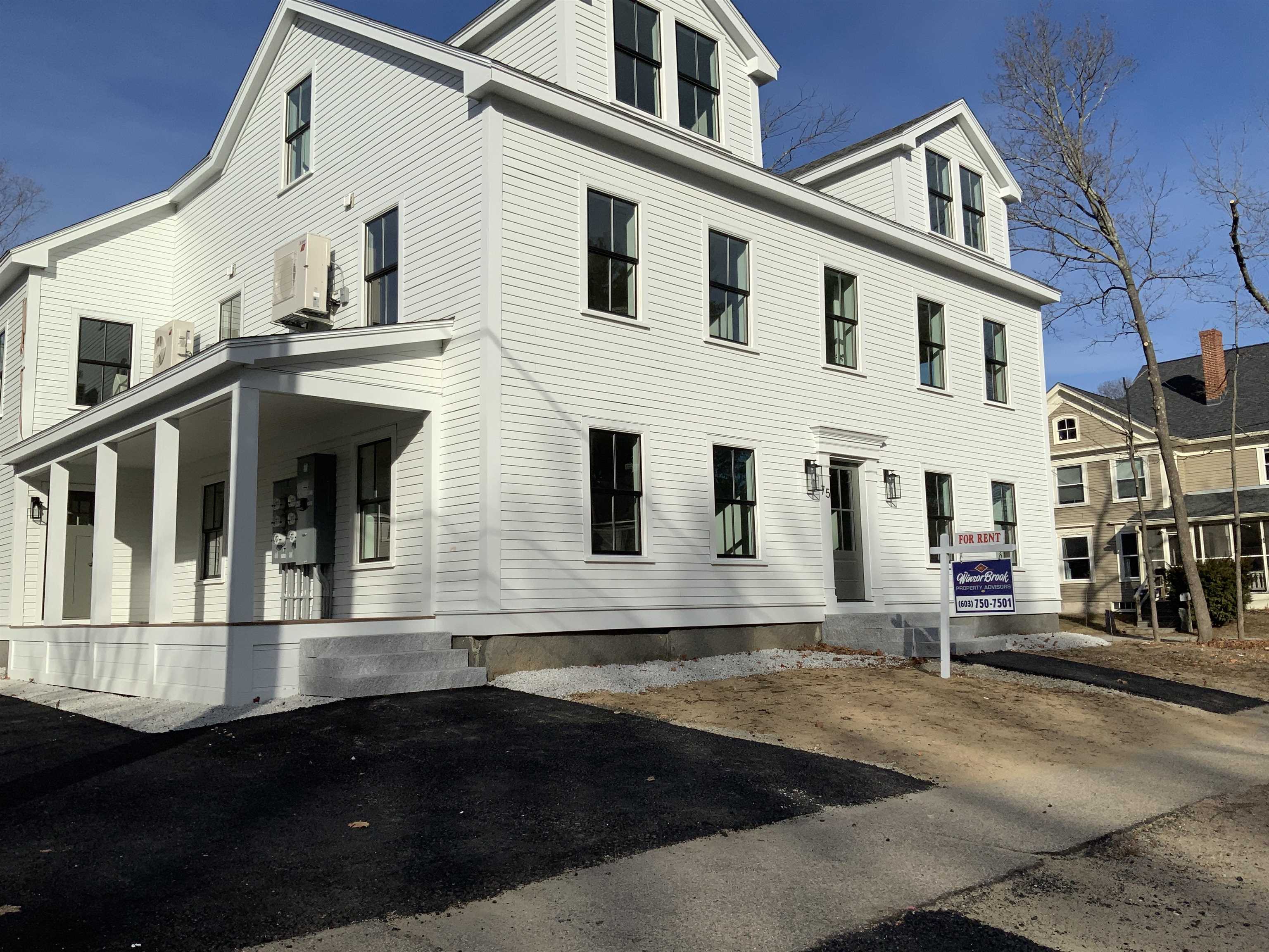 75 Court Street, Unit 2C Exeter, NH 03833 - Photo 1 of 22