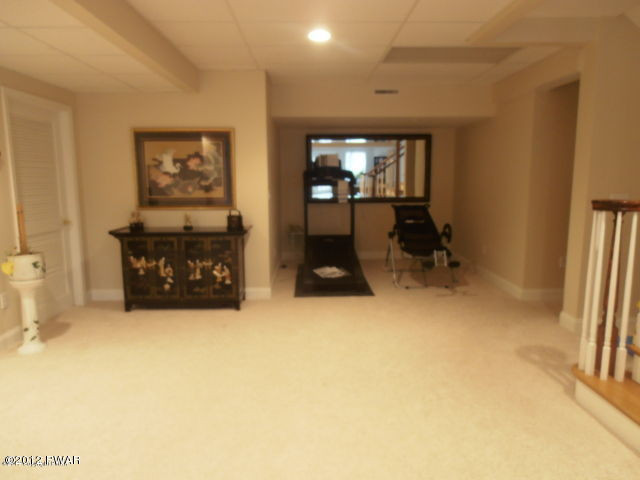 87 Great Bear Way Road East Stroudsburg, PA 18302 - Photo 41 of 45