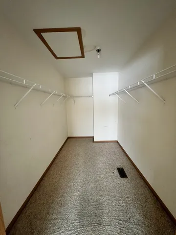 $314,900 | 8256 Chestnut Court, Frankfort, IL 60423