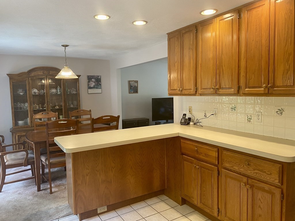 161 Poskus Street Stoughton, MA 02072 - Photo 10 of 34 Gallery Image 10