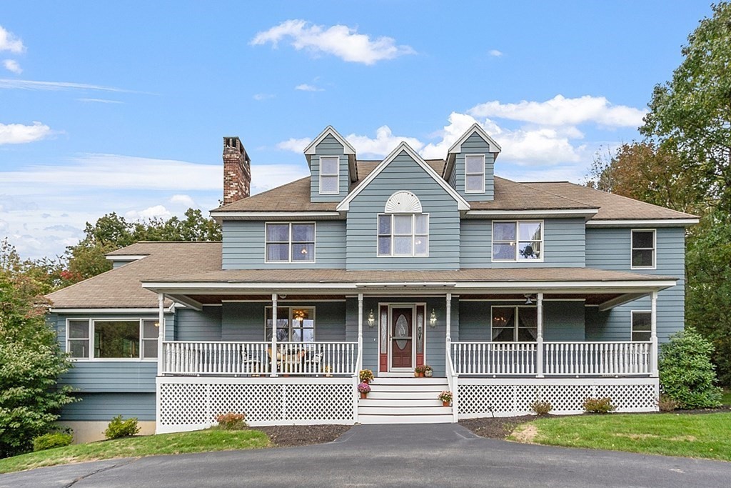 28 Little Pond Road Merrimac, MA 01860 - Photo 1 of 42