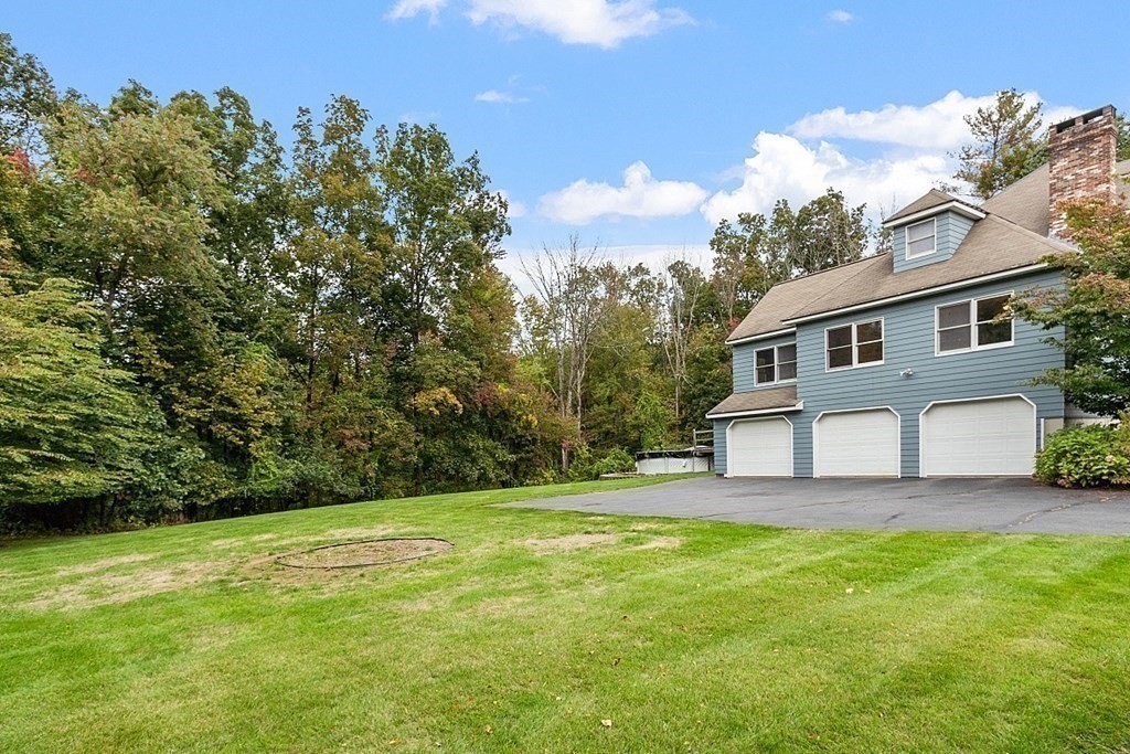 28 Little Pond Road Merrimac, MA 01860 - Photo 7 of 42
