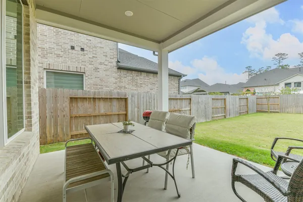 $3,900 | 9243 Trimble Lndg Drive, Tomball, TX 77375