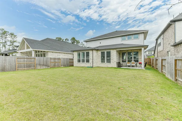 $3,900 | 9243 Trimble Lndg Drive, Tomball, TX 77375