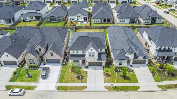 $3,900 | 9243 Trimble Lndg Drive, Tomball, TX 77375