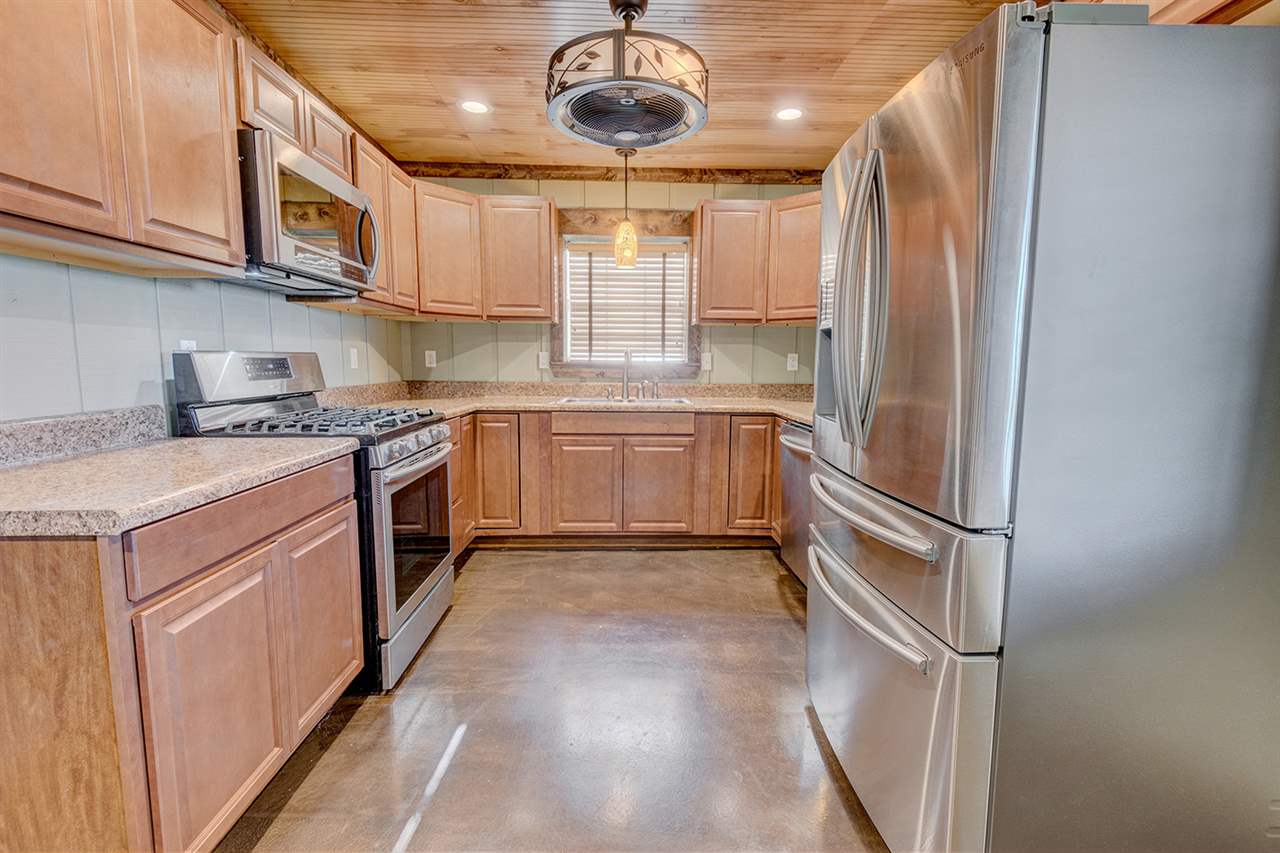 24980 Trott Lane Daphne, AL 36526 - Photo 12 of 29 Kitchen