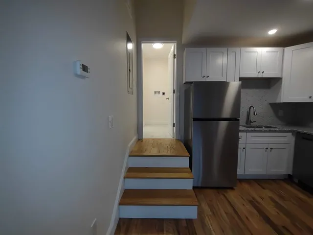 $1,675 | 394 Union Avenue, Unit 3, Laconia, NH 03246