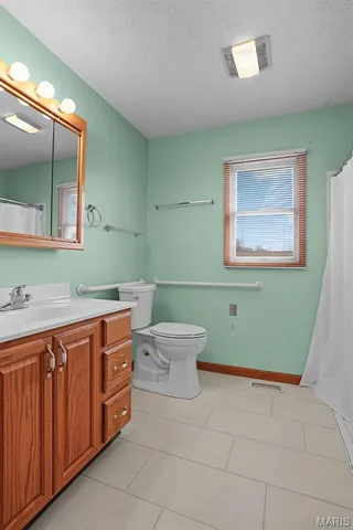 $255,204 | 45 Faith Drive, Highland, IL 62249