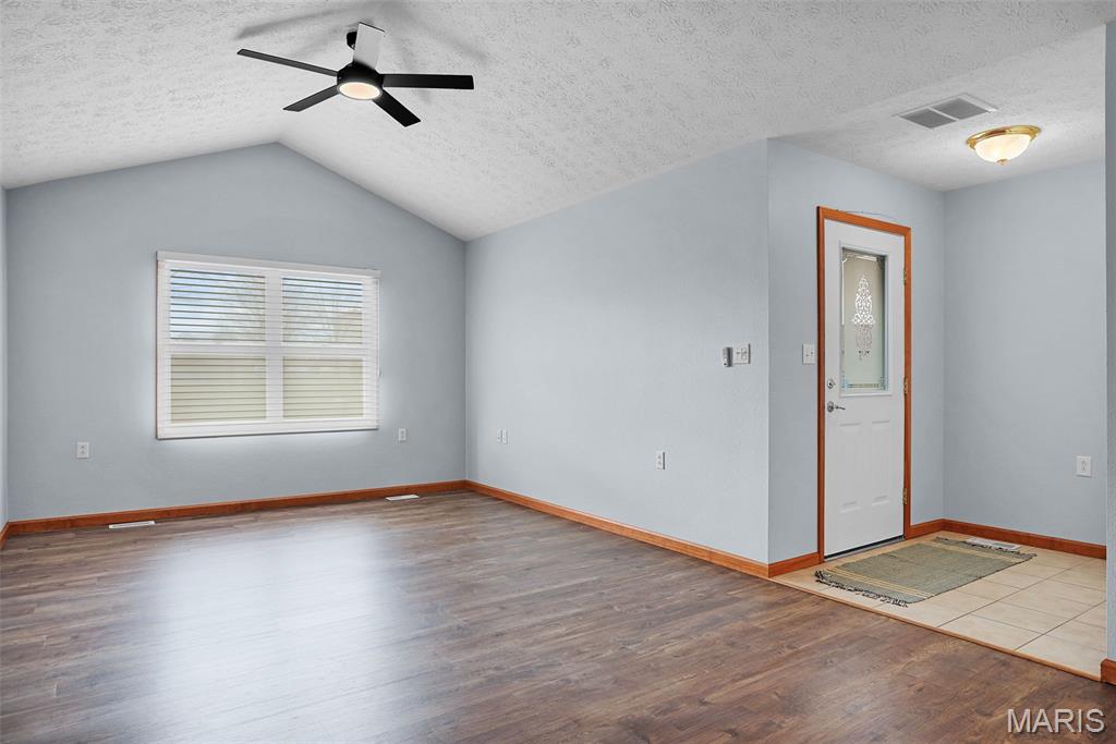 45 Faith Drive Highland, IL 62249 - Photo 5 of 28