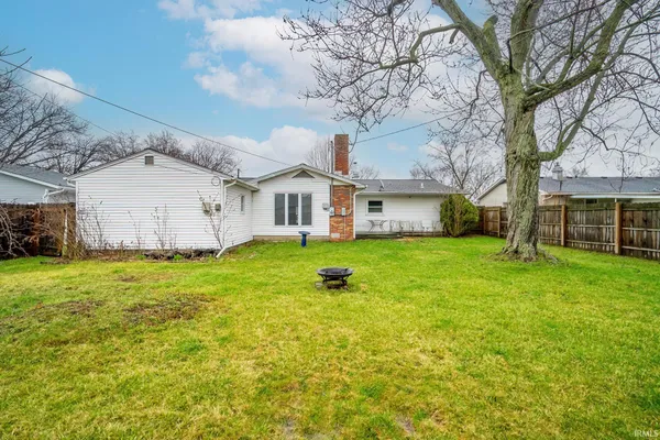 $220,000 | 7530 Knightswood Drive, Fort Wayne, IN 46819
