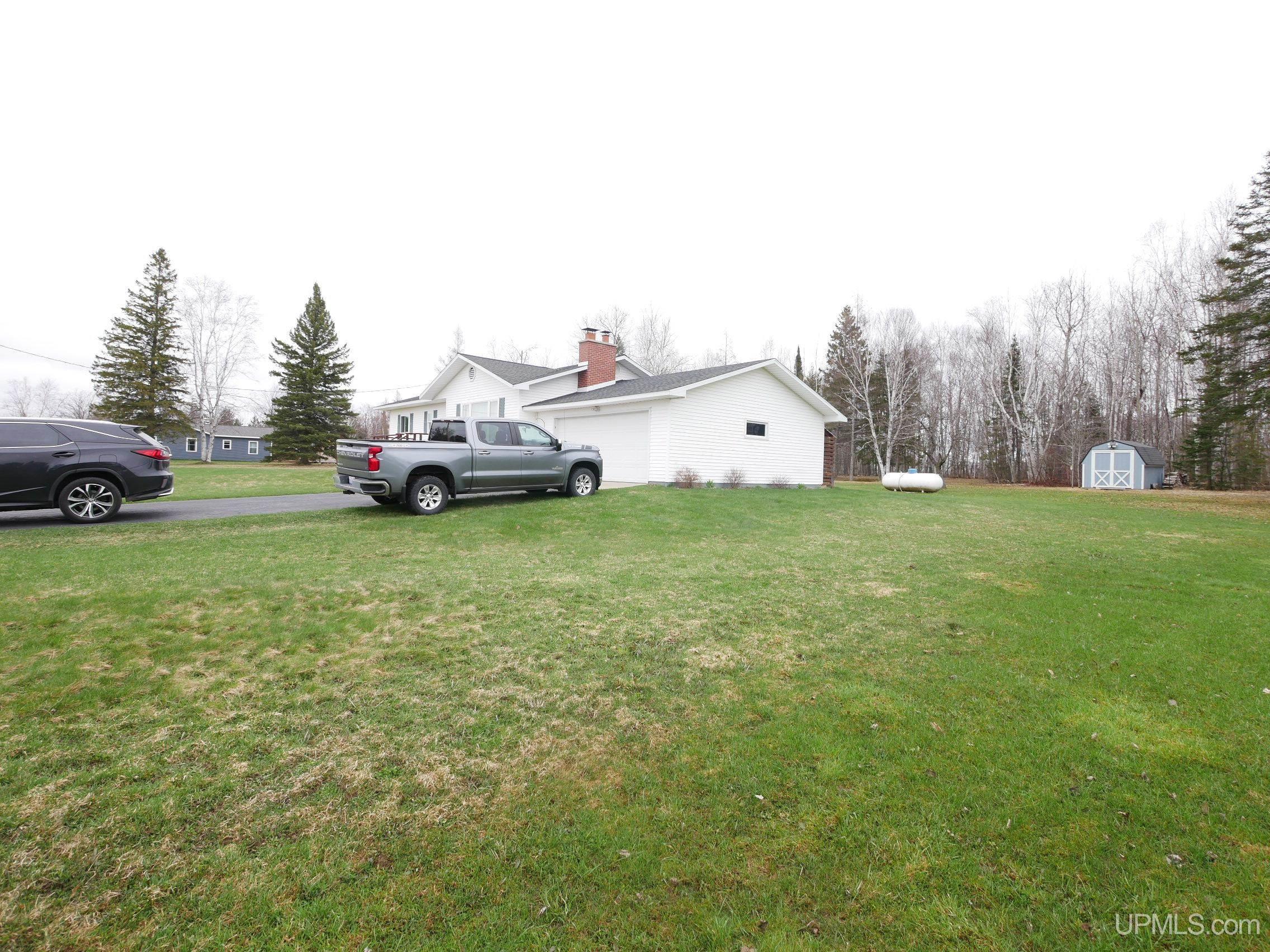41085 North Entry Road Chassell, MI 49916 - Photo 42 of 56 Gallery Image 42