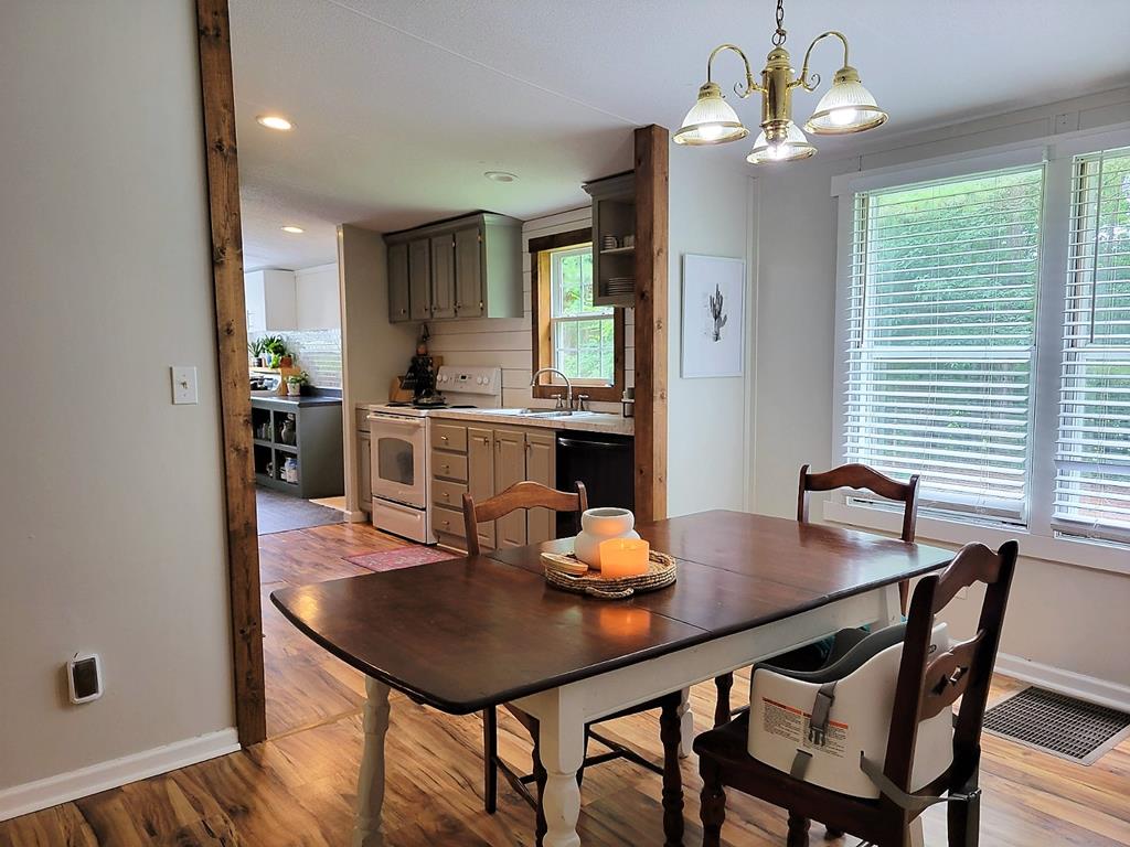 203 Cochran Road Abbeville, SC 29620 - Photo 9 of 32 Gallery Image 9