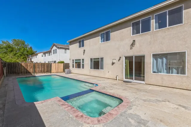 $669,000 | Marigold Drive, Patterson, CA 95363