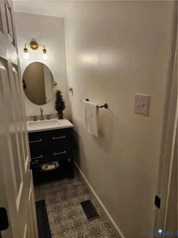 $529,900 | 14464 Lipscomb Hill Lane, Milford, VA 22514