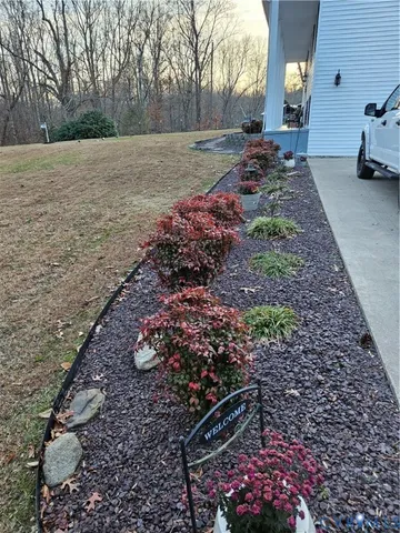 a view of a outdoor space