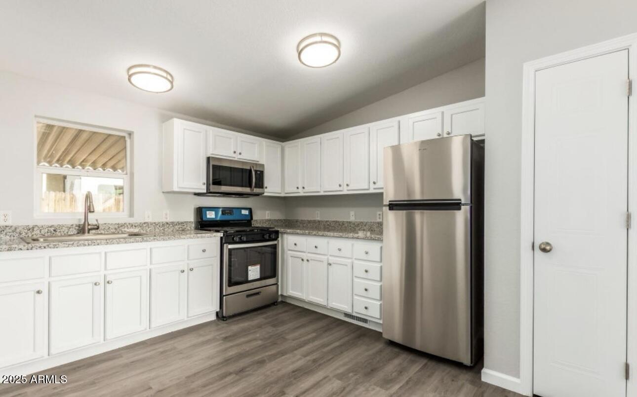 7338 East Baseline Road Mesa, AZ 85209 - Photo 3 of 7 IMG_6063