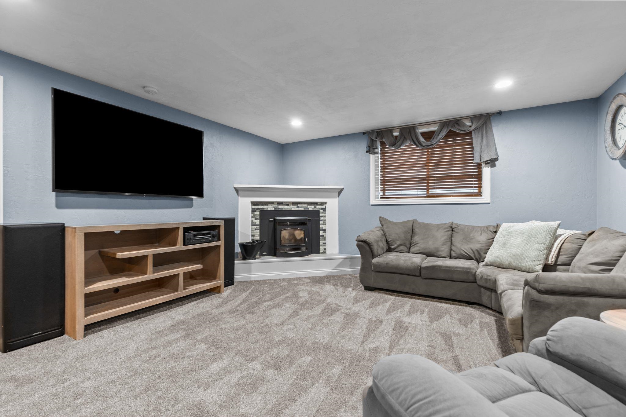 N9197 Jonsch Drive Appleton, WI 54915 - Photo 25 of 41