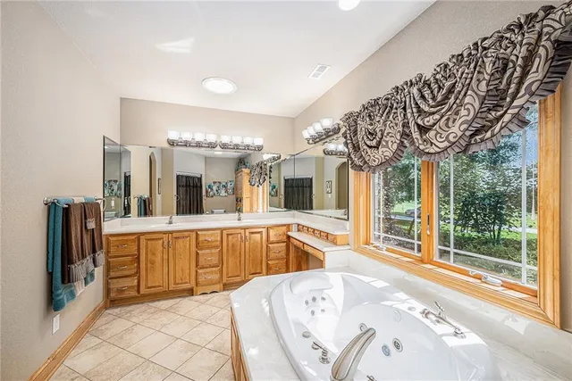 $1,185,000 | 19845 South Ridgely Road, Edgerton, MO 64444