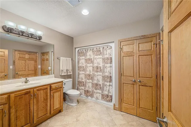 $1,185,000 | 19845 South Ridgely Road, Edgerton, MO 64444