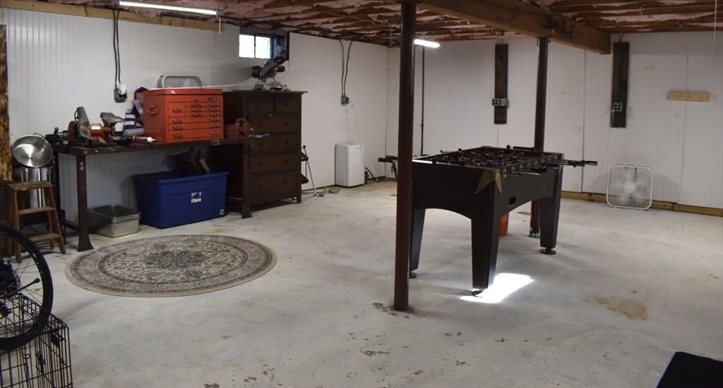 51 Bedford Avenue Worcester, MA 01604 - Photo 16 of 19 a living room with furniture