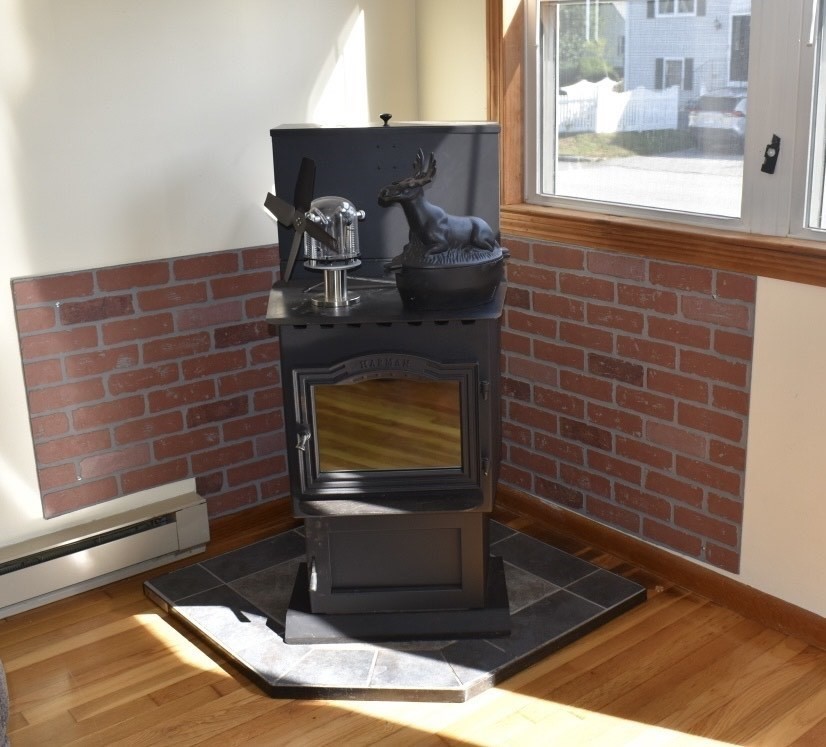51 Bedford Avenue Worcester, MA 01604 - Photo 4 of 19 a bathroom with a sink and a mirror