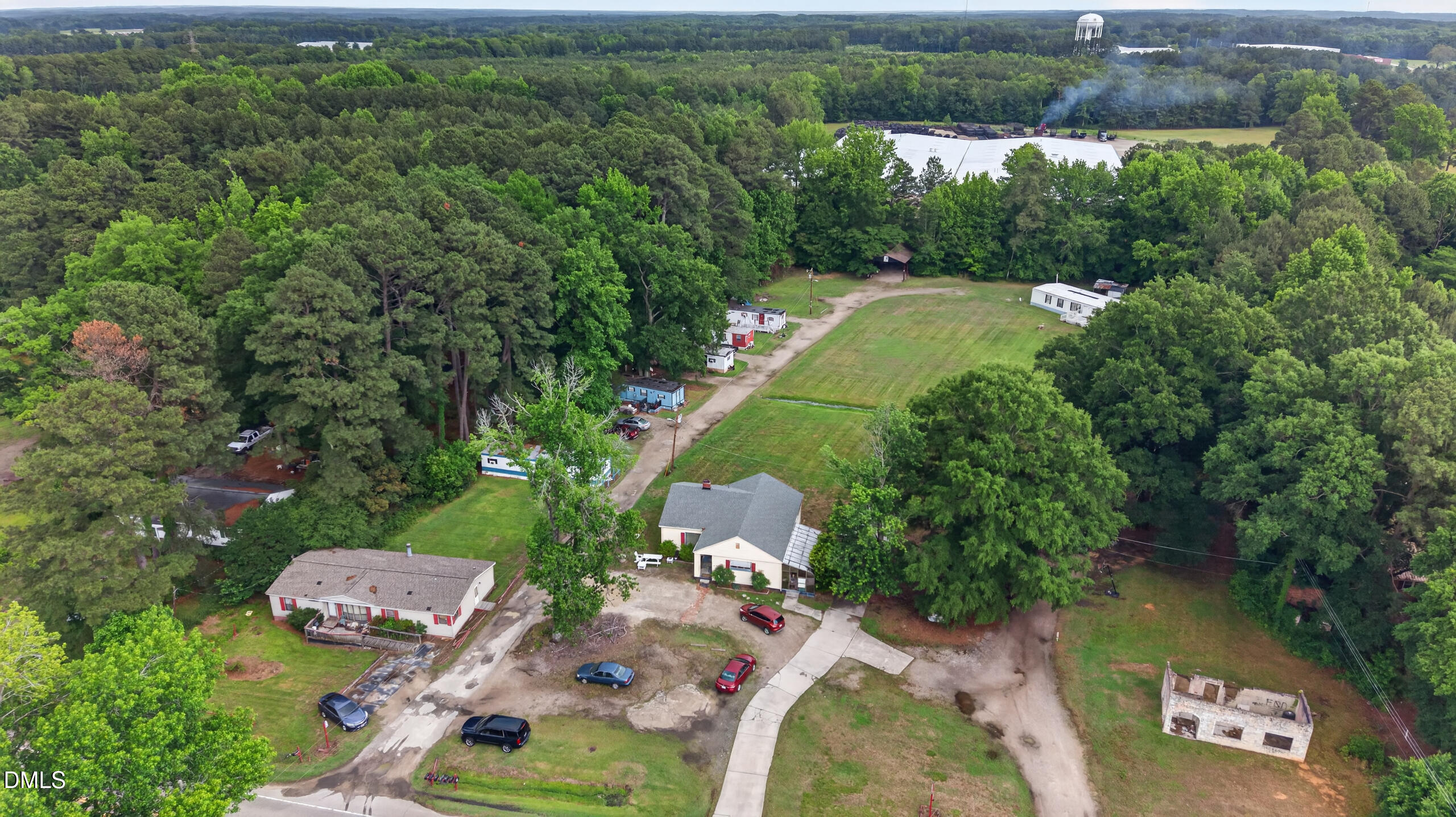 3845 Raleigh Road Henderson, NC 27537 - Photo 4 of 22