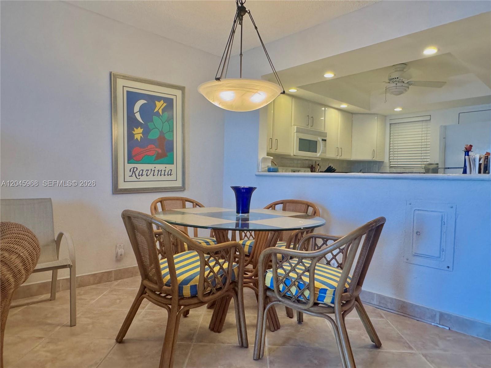 400 North Surf Road, Unit RGB Hollywood, FL 33019 - Photo 7 of 20 DINING