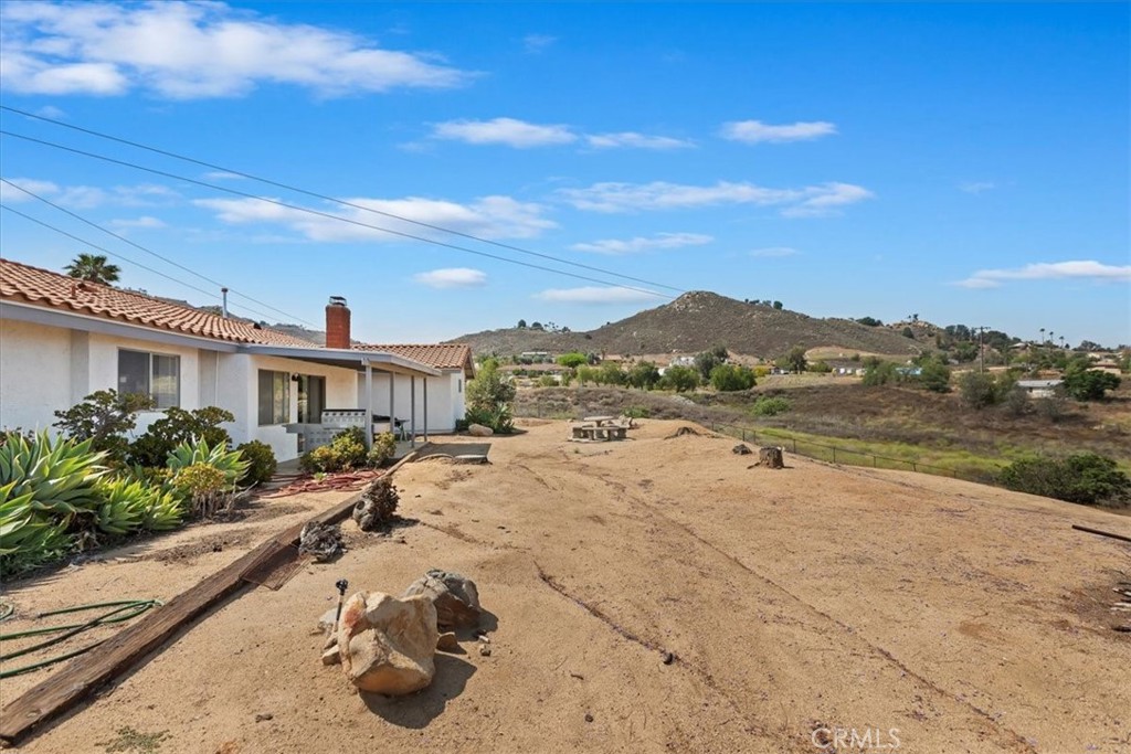 20061 Lounsberry Road Perris, CA 92570 - Photo 40 of 60