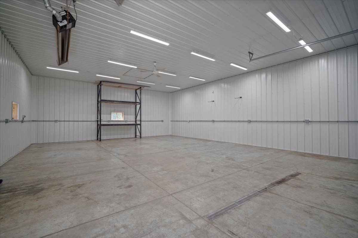 561 County Road 2000 East Secor, IL 61771 - Photo 25 of 31