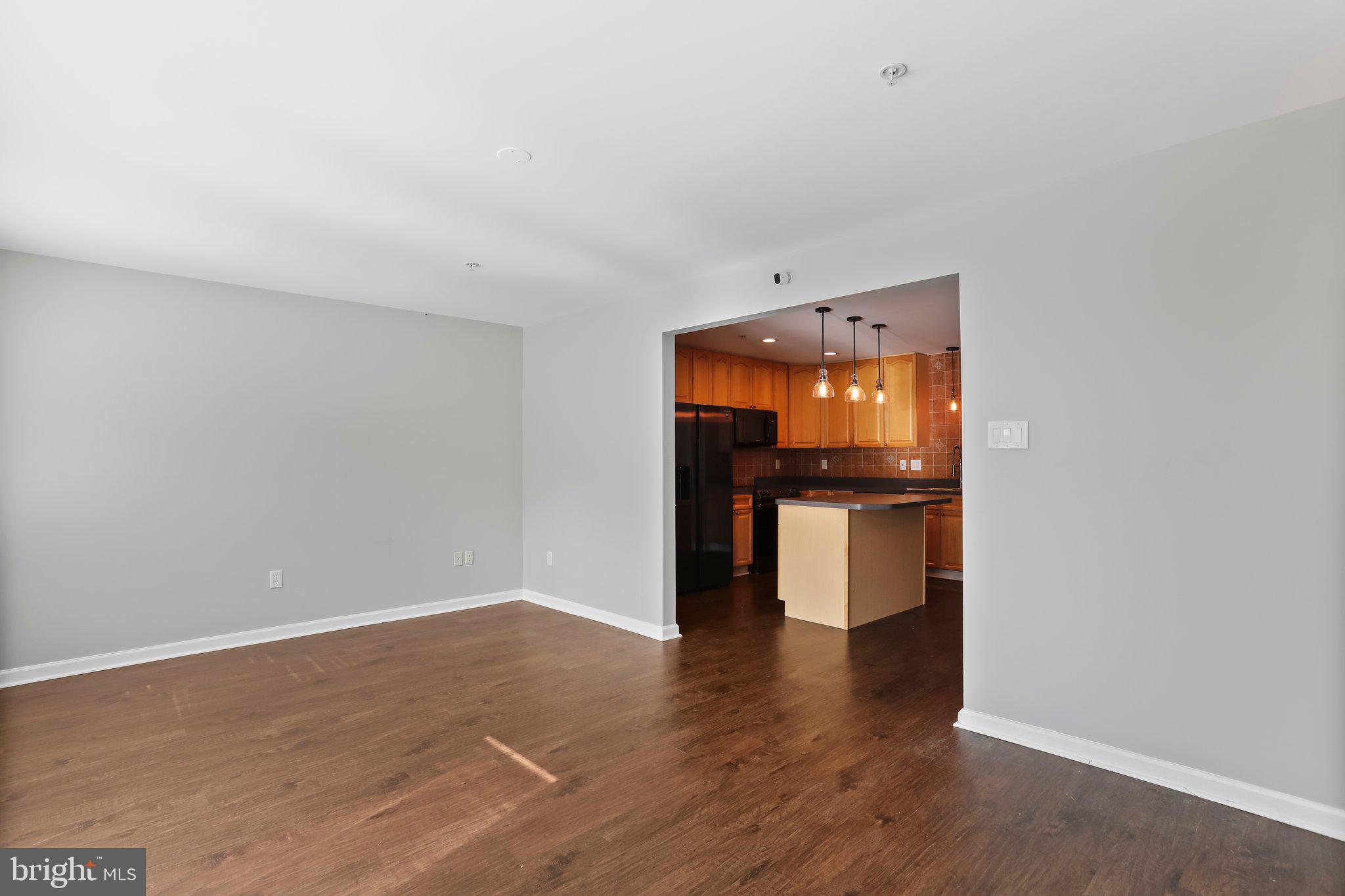 123 Eagles Ridge Smithsburg, MD 21783 - Photo 24 of 42 Dining room
