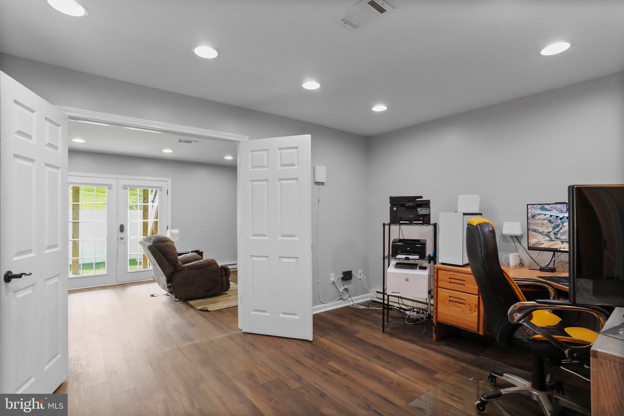 123 Eagles Ridge Smithsburg, MD 21783 - Photo 7 of 42 Office area