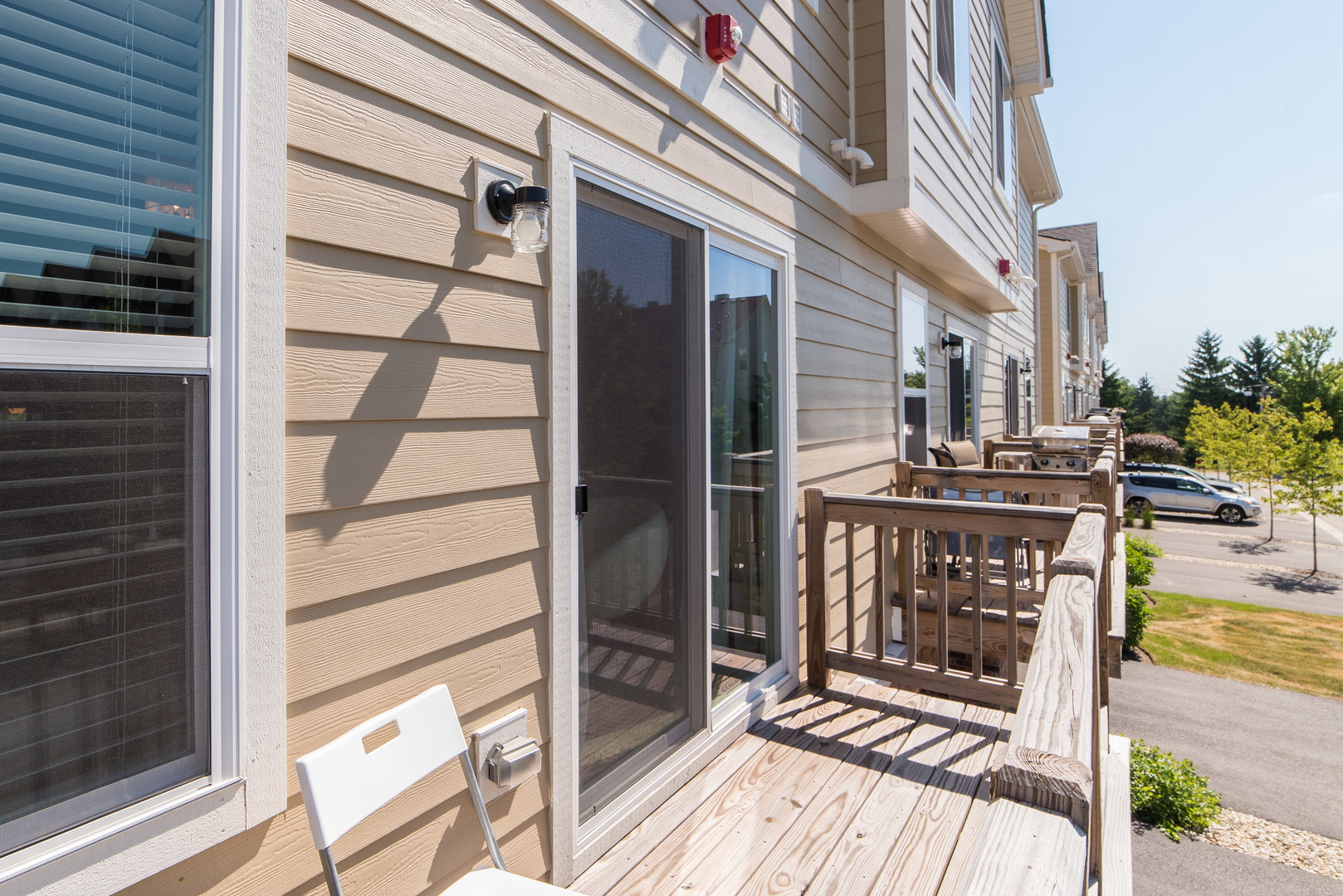 719 Hickory Street Mundelein, IL 60060 - Photo 15 of 36