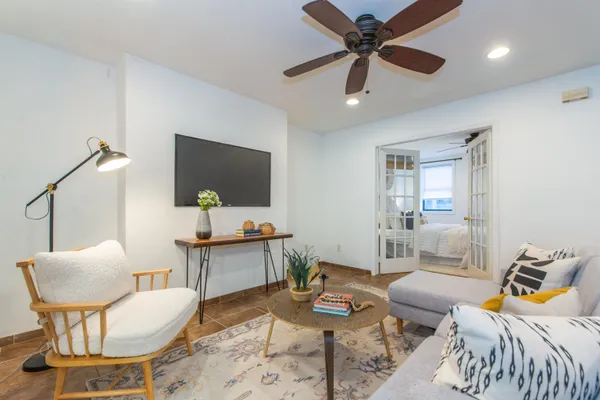 $3,250 | 61 Bright Street, Unit B, Jersey City, NJ 07302