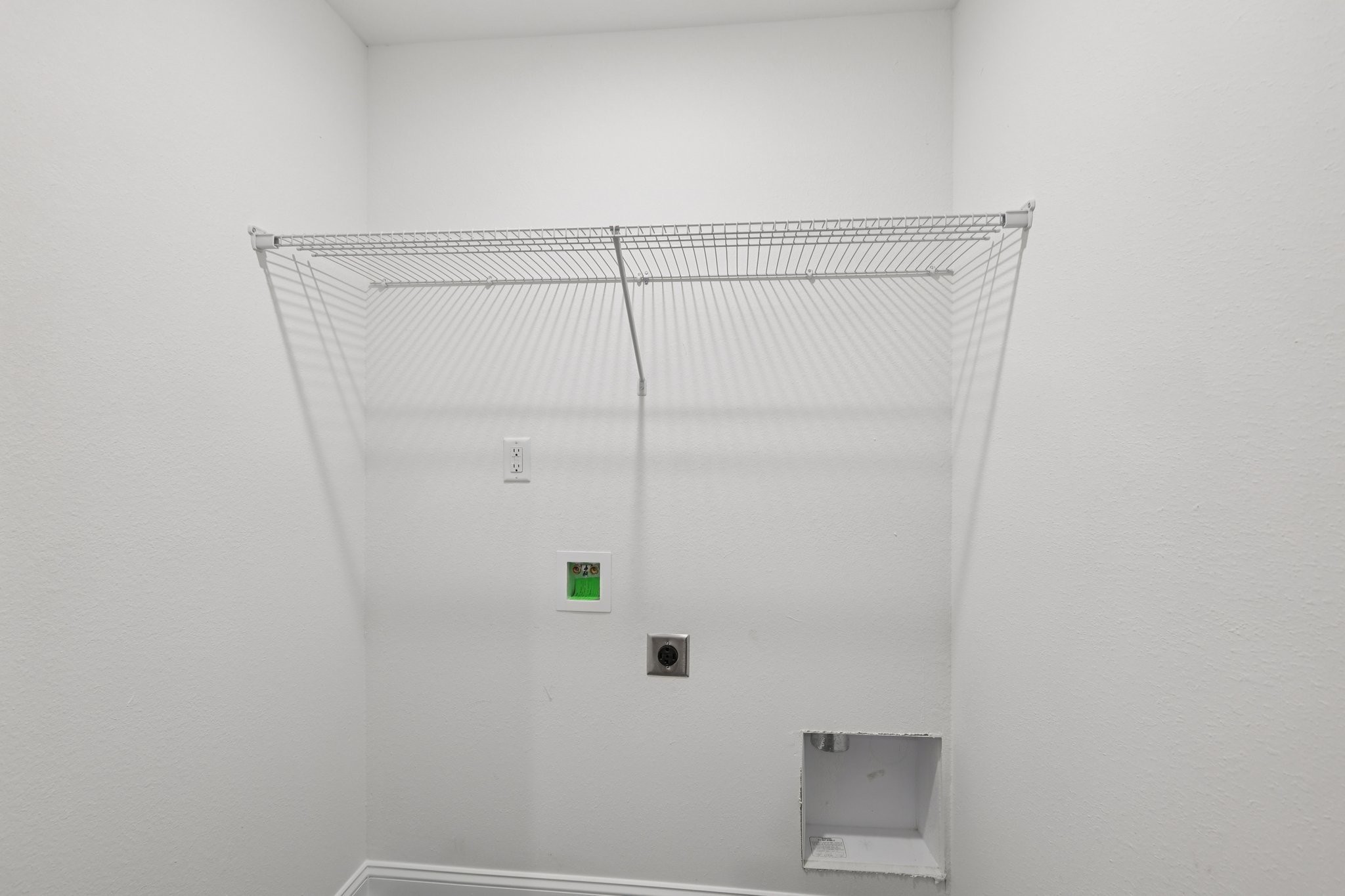 3 Echo Ridge Oak Grove, KY 42262 - Photo 34 of 46 close up of a white marble wall