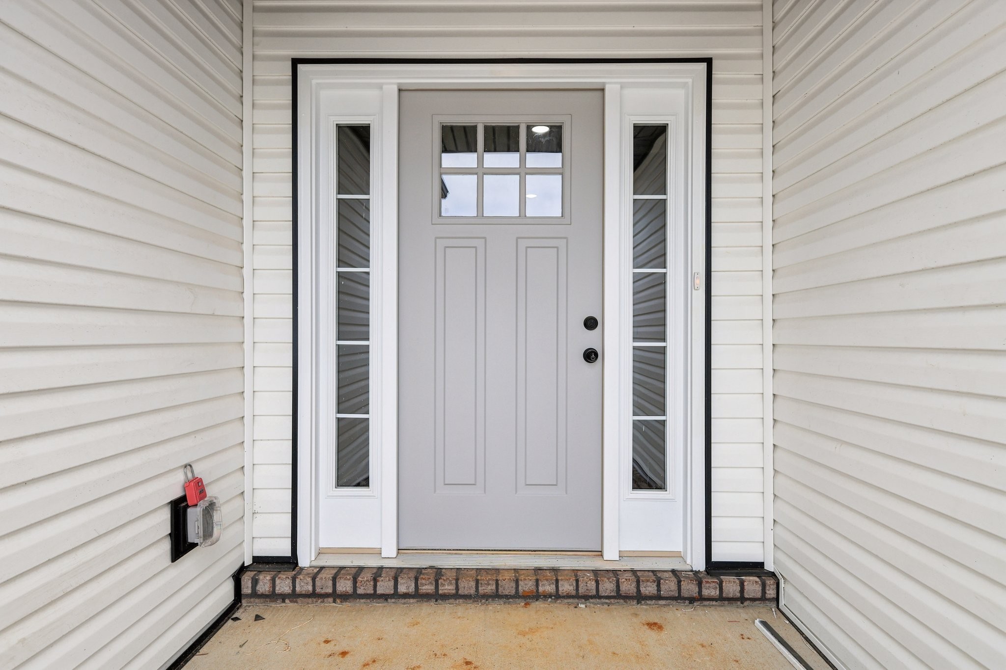 3 Echo Ridge Oak Grove, KY 42262 - Photo 4 of 46 a view of a door and a window