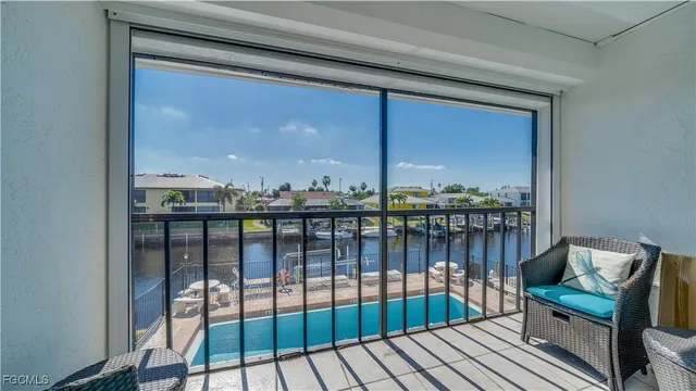$284,900 | 1102 Southeast 39th Terrace, Unit 101, Cape Coral, FL 33904