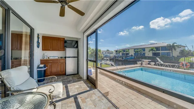 $284,900 | 1102 Southeast 39th Terrace, Unit 101, Cape Coral, FL 33904