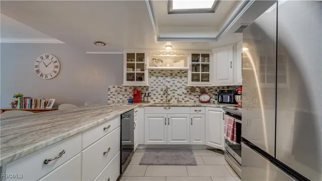 $284,900 | 1102 Southeast 39th Terrace, Unit 101, Cape Coral, FL 33904