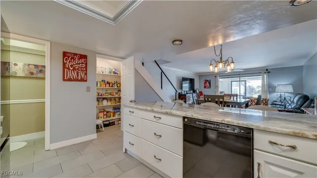 $284,900 | 1102 Southeast 39th Terrace, Unit 101, Cape Coral, FL 33904