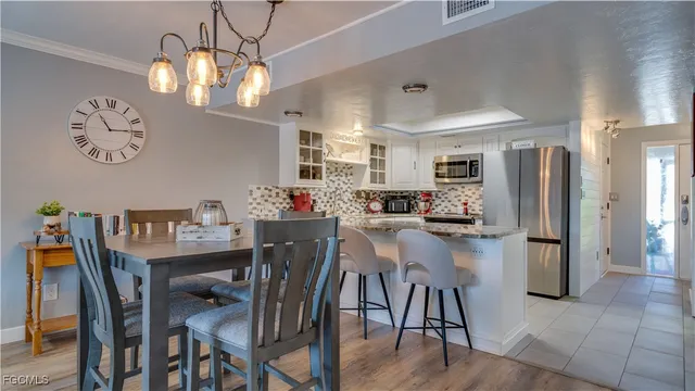 $284,900 | 1102 Southeast 39th Terrace, Unit 101, Cape Coral, FL 33904