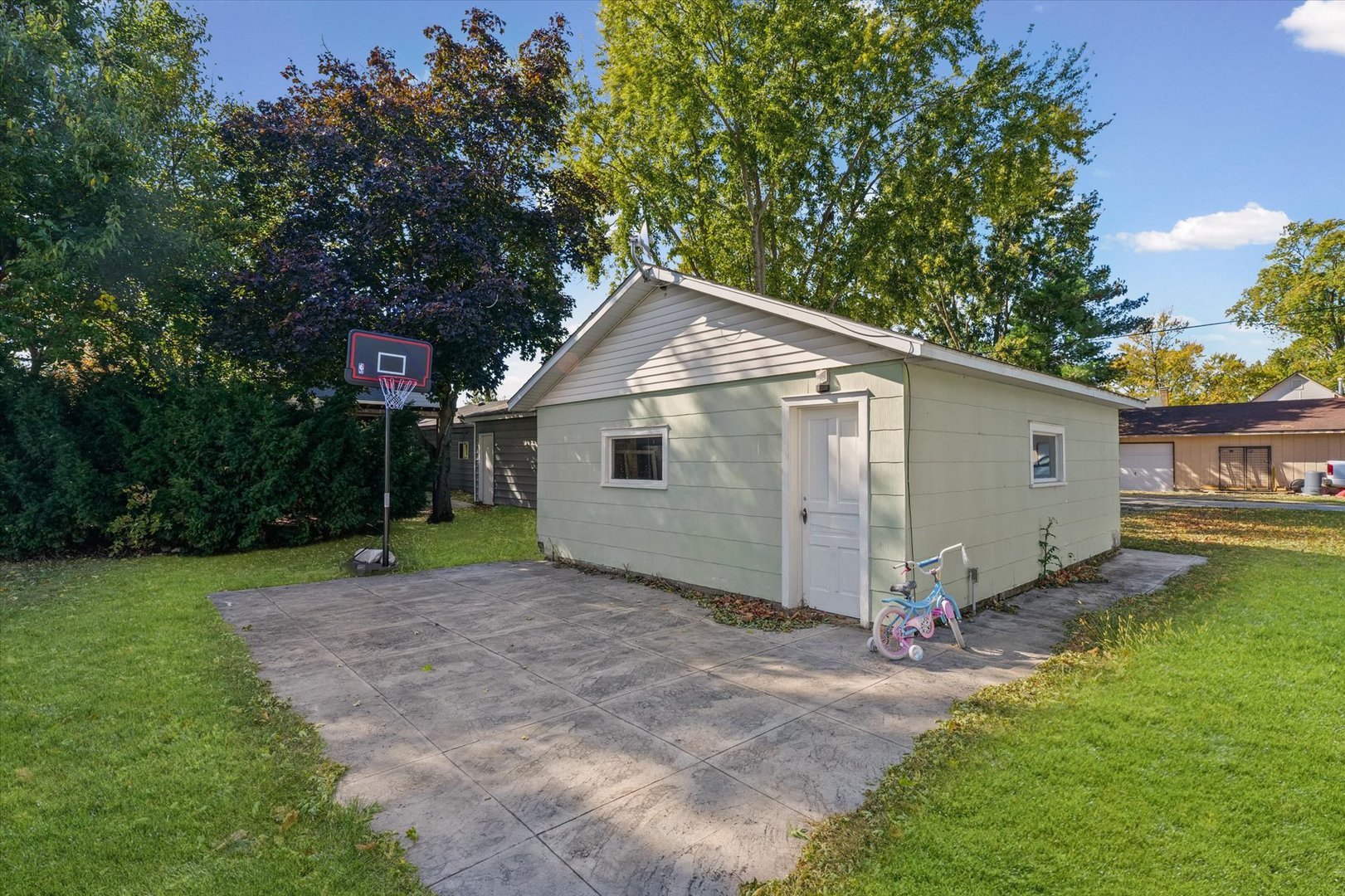 209 South Walnut Street Buckley, IL 60918 - Photo 27 of 30 a view of a house with a yard