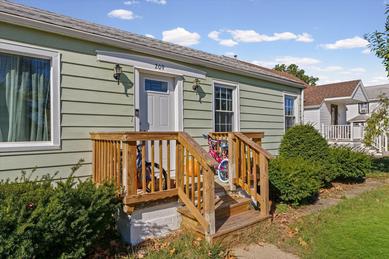 209 South Walnut Street Buckley, IL 60918 - Photo 4 of 30