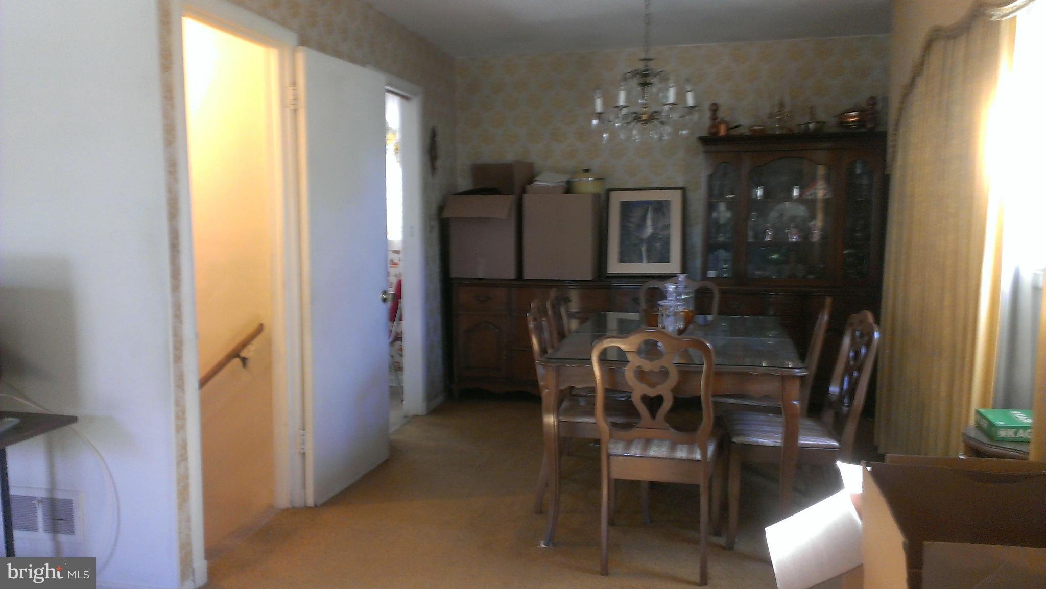 8601 11th Avenue Silver Spring, MD 20903 - Photo 12 of 16 upstairs dining room
