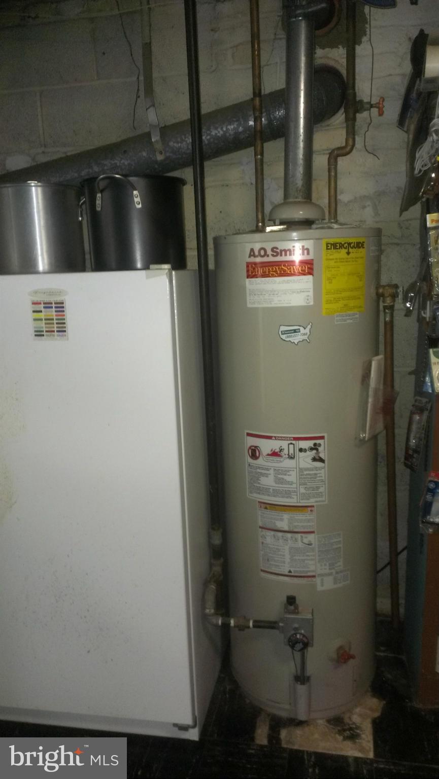 8601 11th Avenue Silver Spring, MD 20903 - Photo 8 of 16 Like new hot water heater