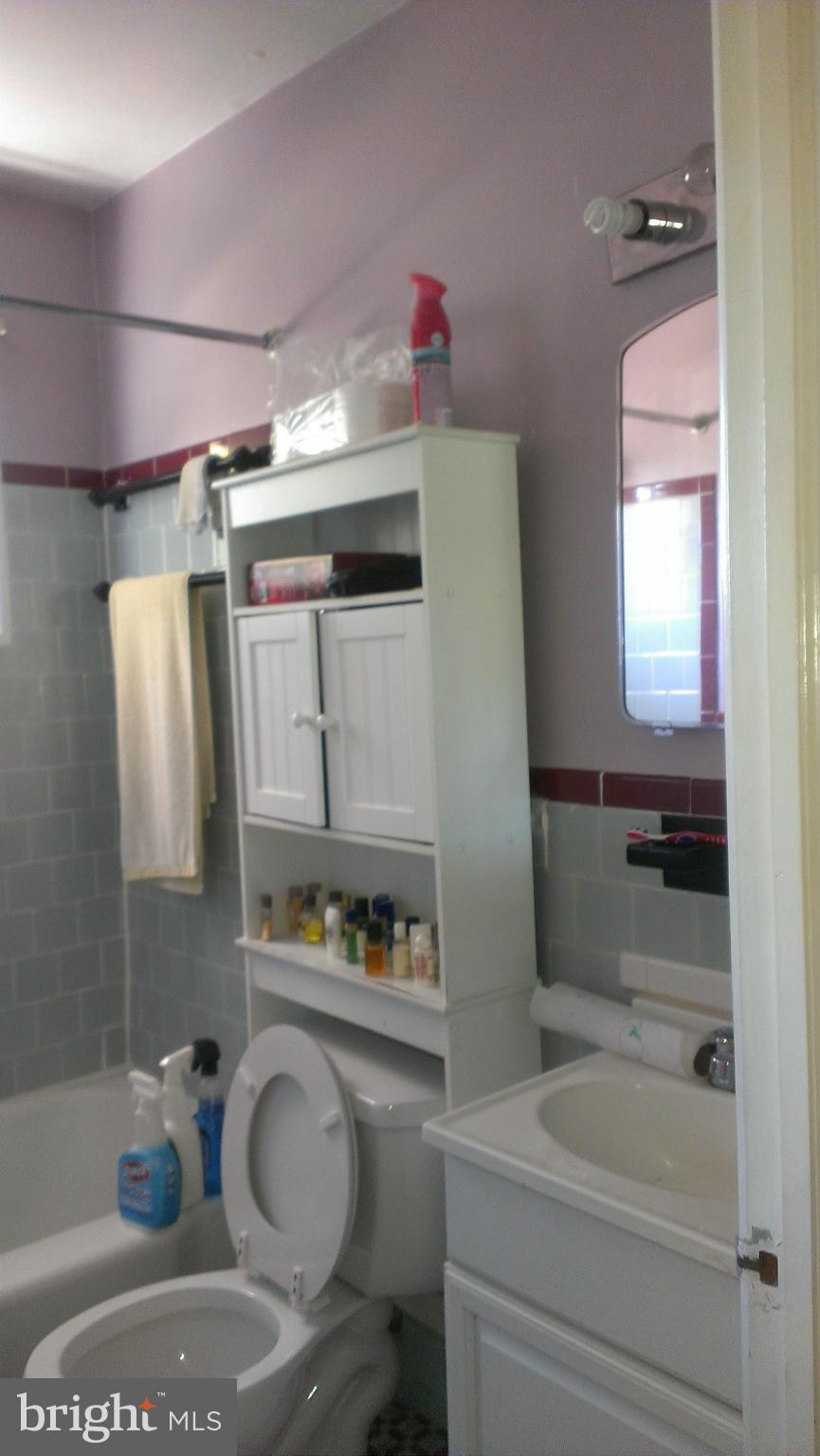 8601 11th Avenue Silver Spring, MD 20903 - Photo 9 of 16 upstairs bathroom