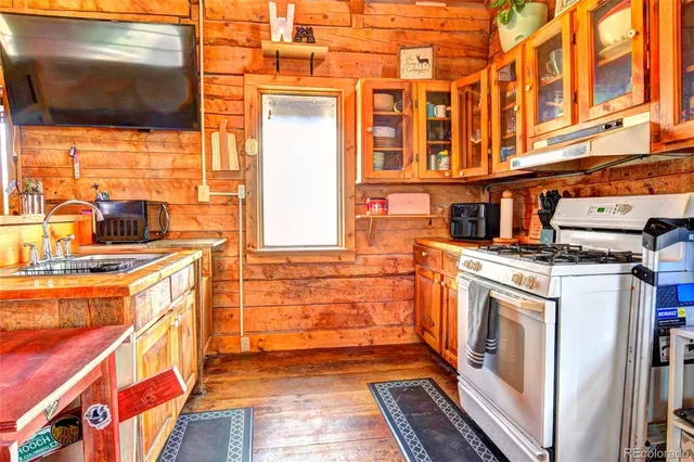 $410,000 | 262 Swandyke Court, Jefferson, CO 80456